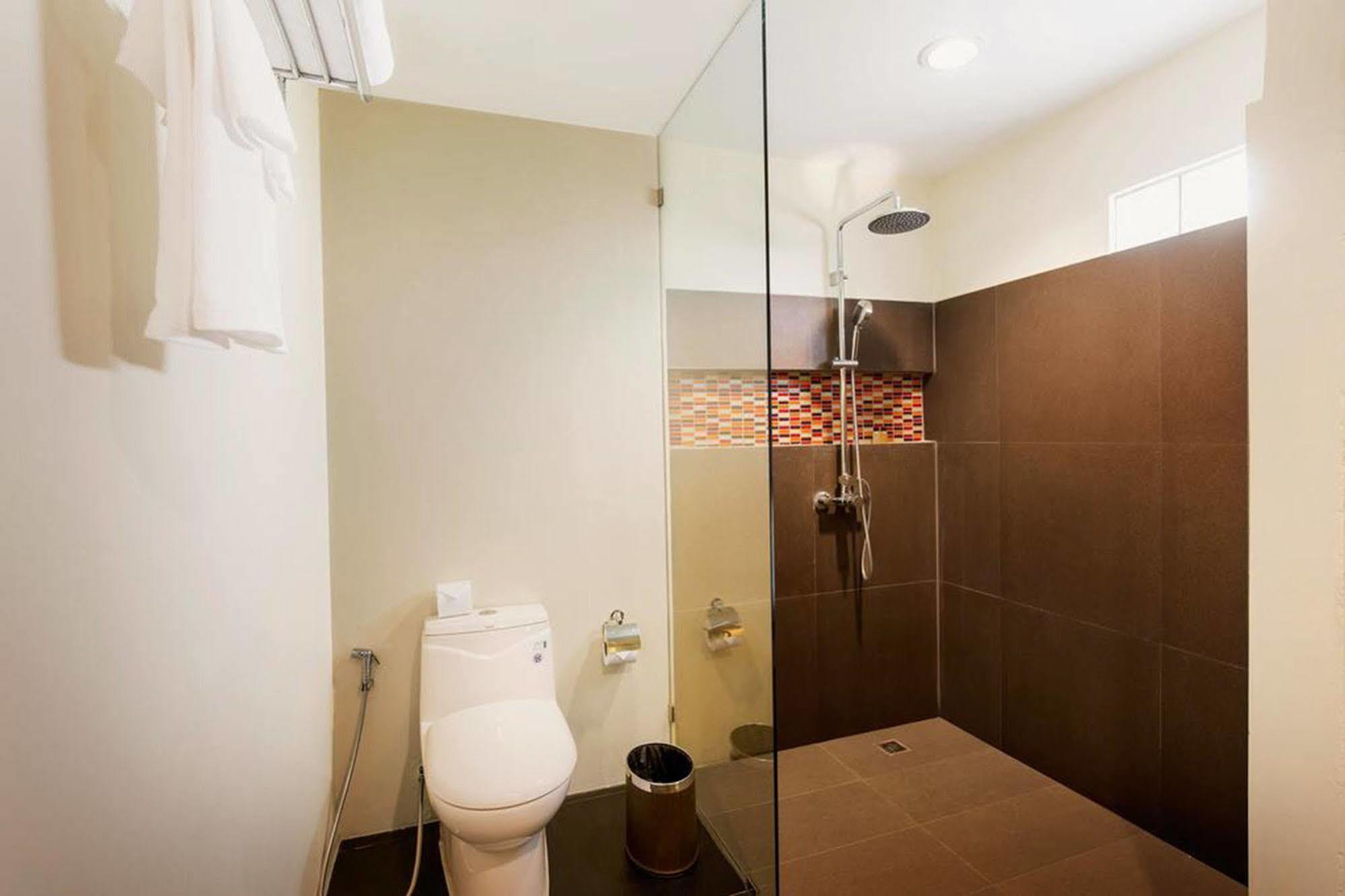 Park Srinakarin Hotel, Bangkok Extérieur photo