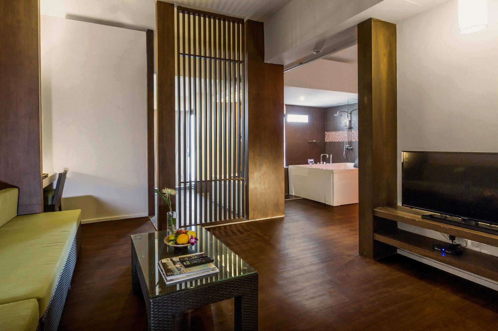 Park Srinakarin Hotel, Bangkok Extérieur photo