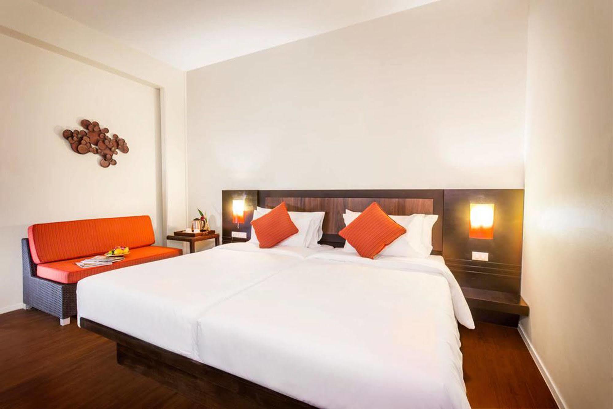 Park Srinakarin Hotel, Bangkok Extérieur photo