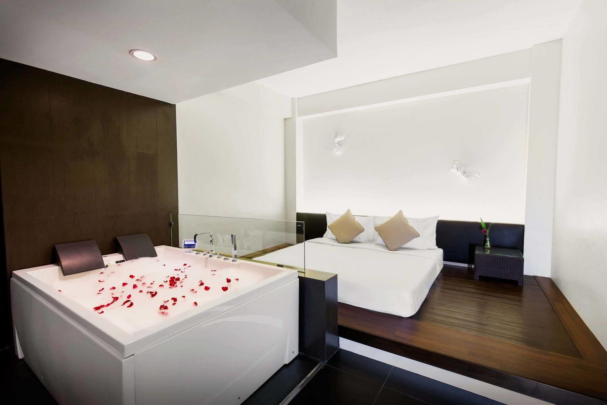 Park Srinakarin Hotel, Bangkok Extérieur photo